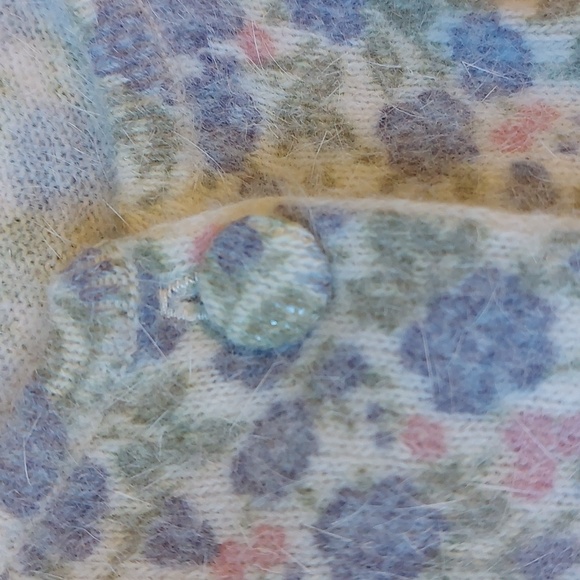 Marie Claire Sweater - Picture 2 of 6